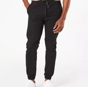 Levi Black Joggers